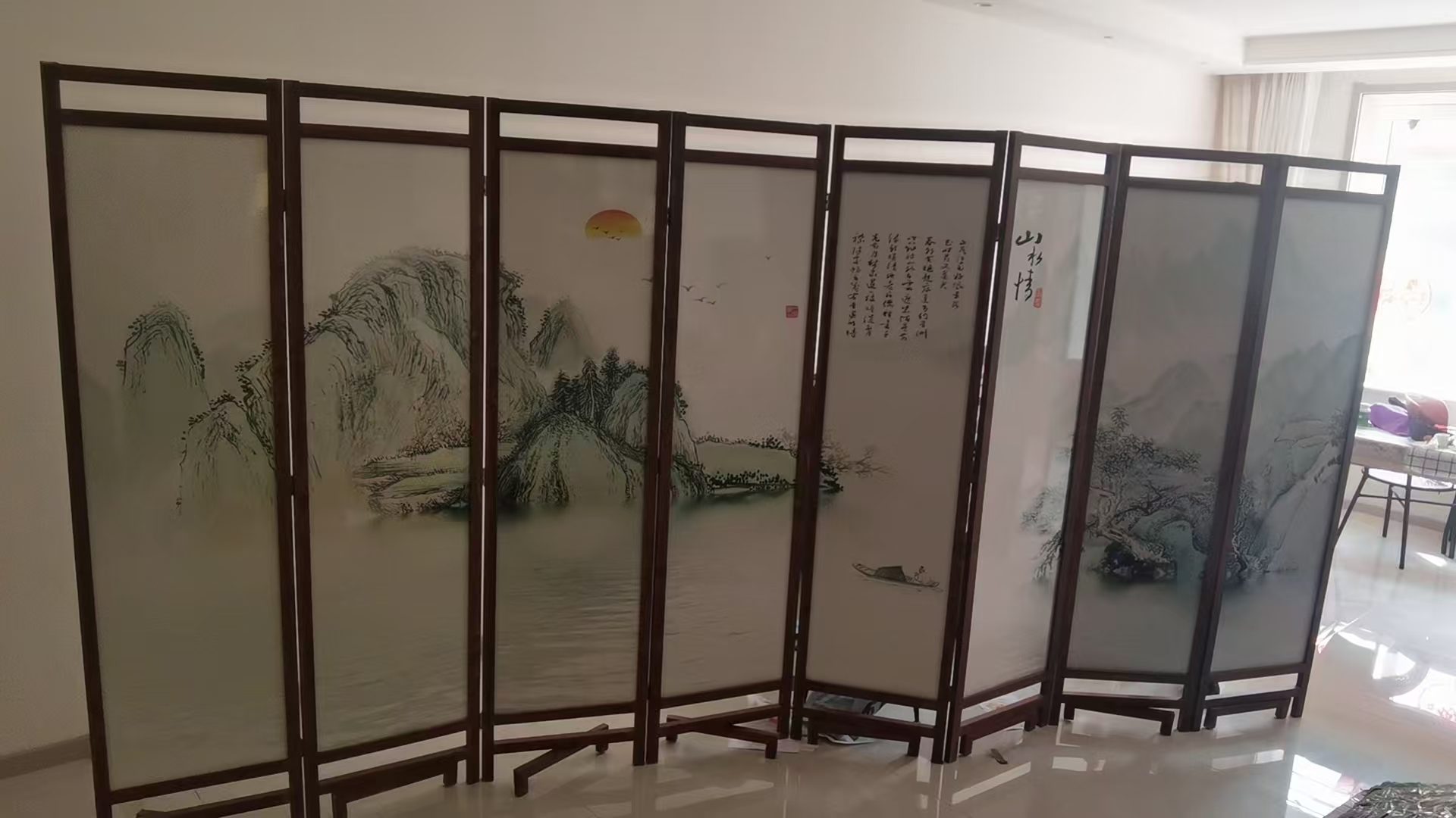 ������ϴ���